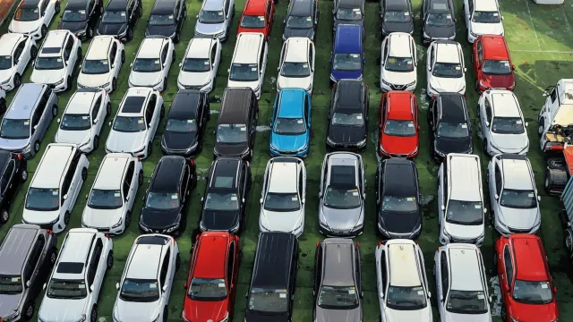 Дальний Восток разогнал авторынок. Почти 200 тысяч машин за полгода!